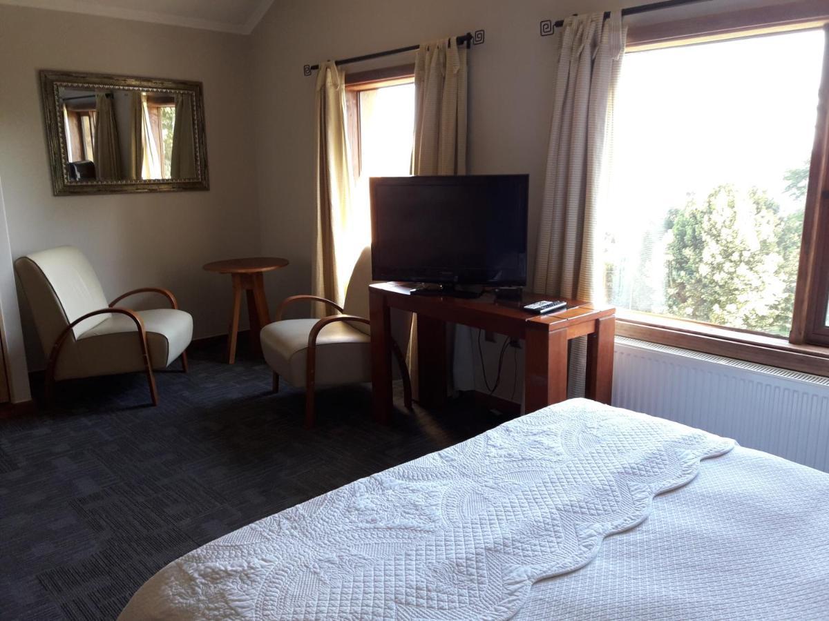 Hotel Y Cabanas El Parque Villarrica Extérieur photo